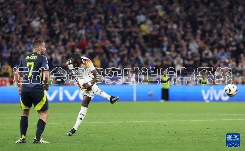 运动会赛事实时追踪与系统