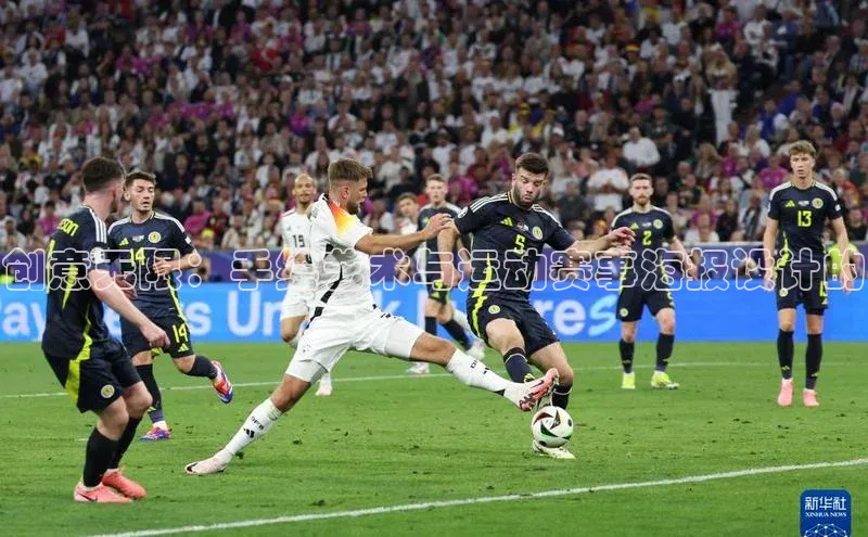 创意无限：手绘艺术与运动赛事海报设计的